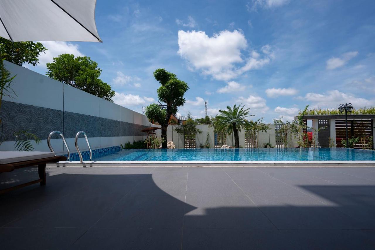 הלונג Tulip Homestay מראה חיצוני תמונה